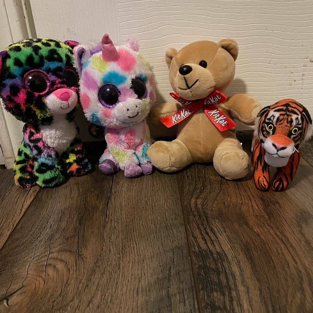 Bundle of toys